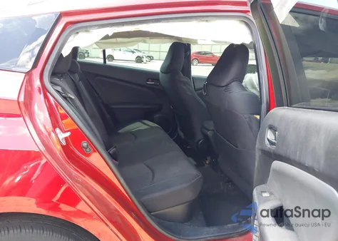 2016 Toyota Prius Three z USA, uszkodzony, nr VIN JTDKARFU8G3525904